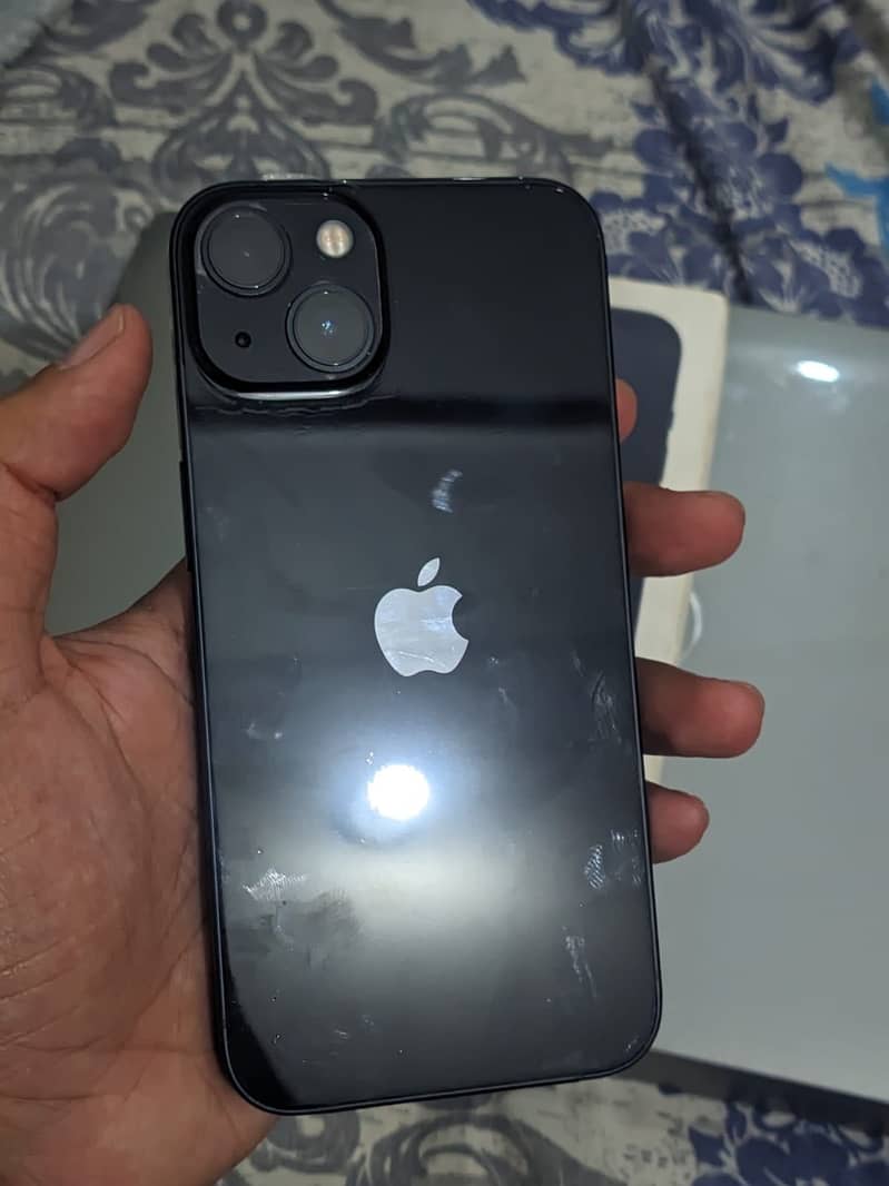 Apple iPhone 13 1