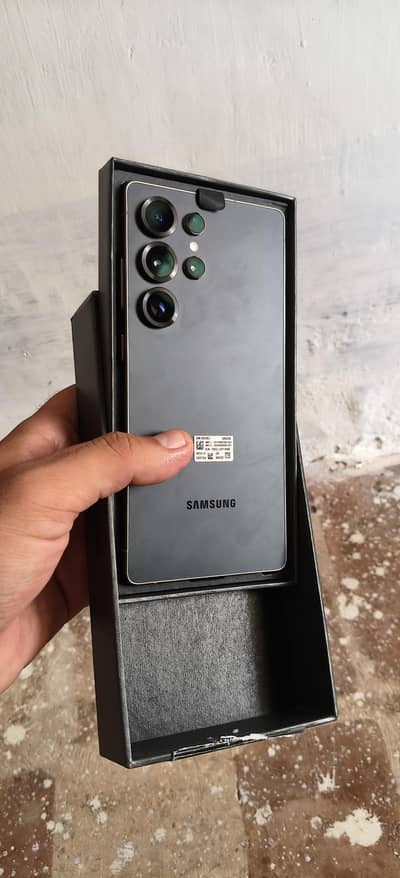 Samsung Mobile S25 Ultra