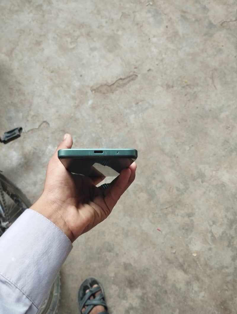 Redmi A3 4