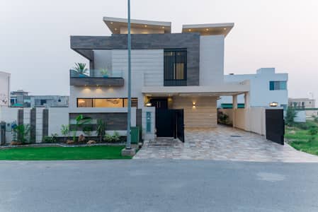 Modern Design Antique Luxury 1 Kanal House At Prime Location