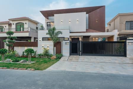 Mazhar Munir Design 1 Kanal House At Prime Location