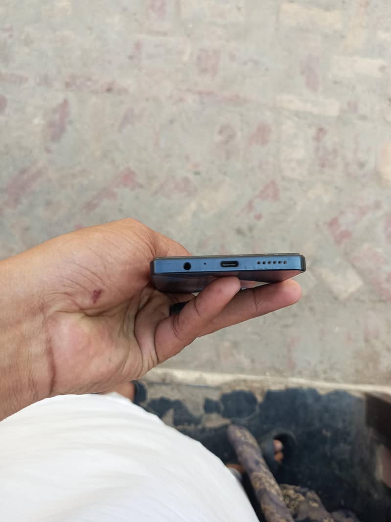 Tecno CAMON 20 2