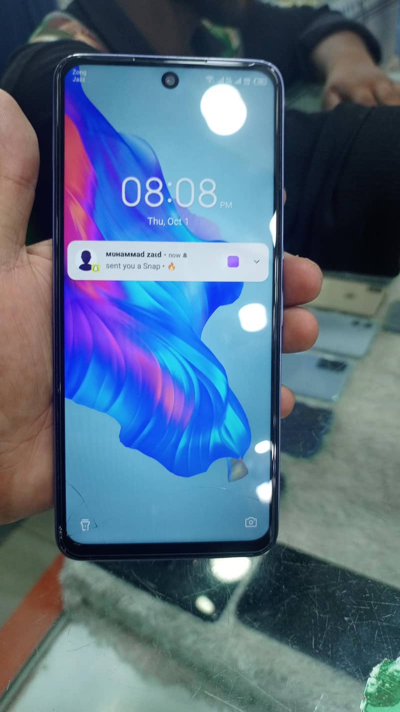 Tecno CAMON 18T 1