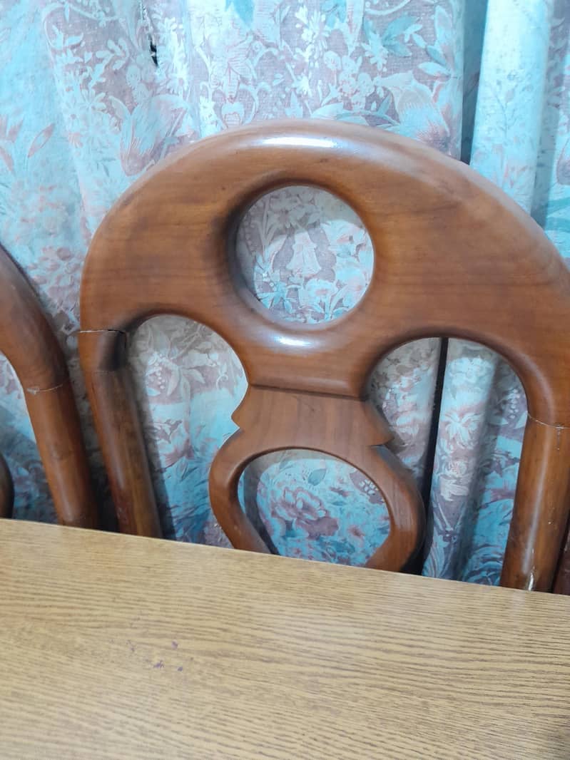 Dinning table 3
