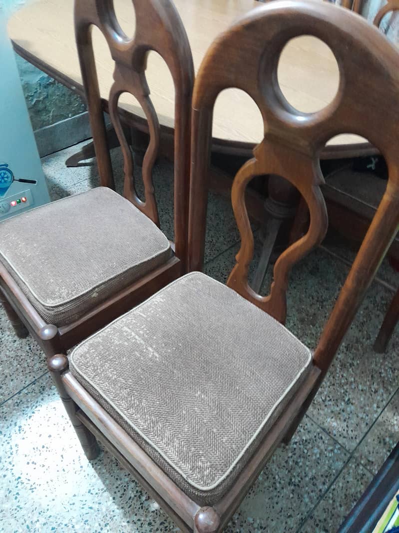 Dinning table 6