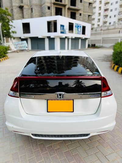 Honda insight 2014/2017 hybrid full option 1.5cc top of the line