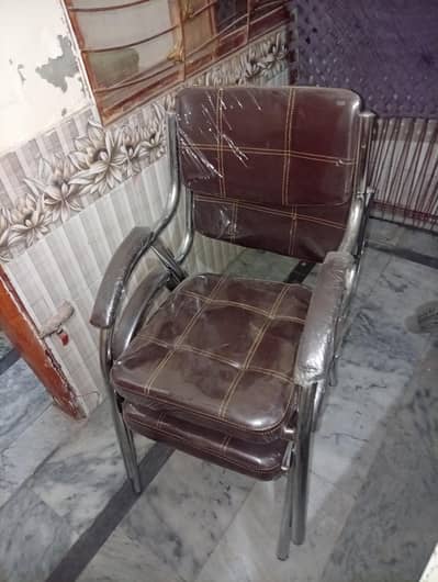 2 brand new chairs