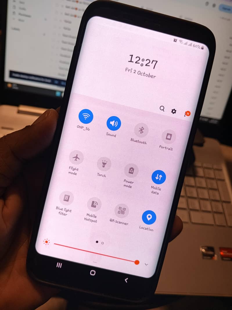 Samsung Mobile S8 Plus 2