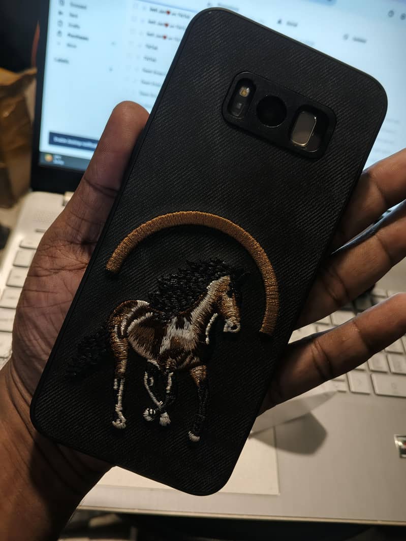 Samsung Mobile S8 Plus 9