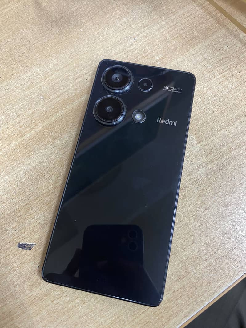 Xiaomi Redmi Note 13 Pro 3