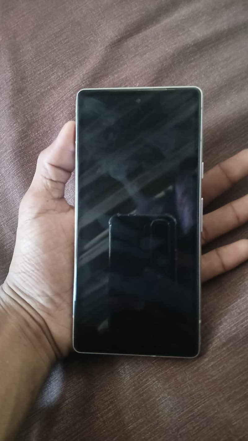 Google Pixel 7a 1