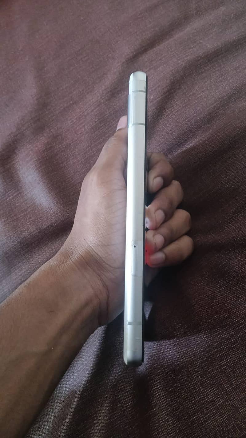 Google Pixel 7a 5
