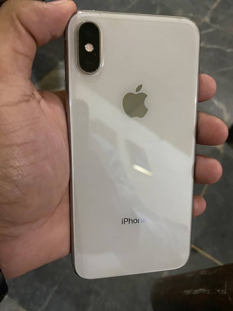 Apple iPhone XS 3