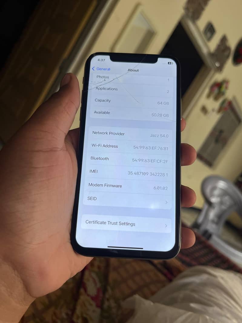 Apple iPhone X 3
