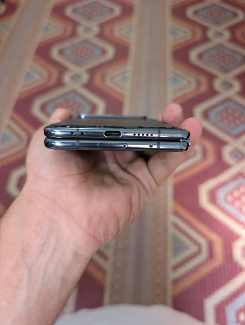 Google Pixel Fold 5