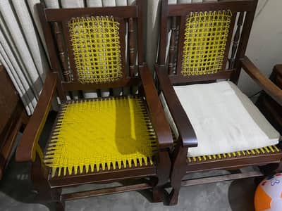 Modern Stylish Chairs – Comfortable & Durable
