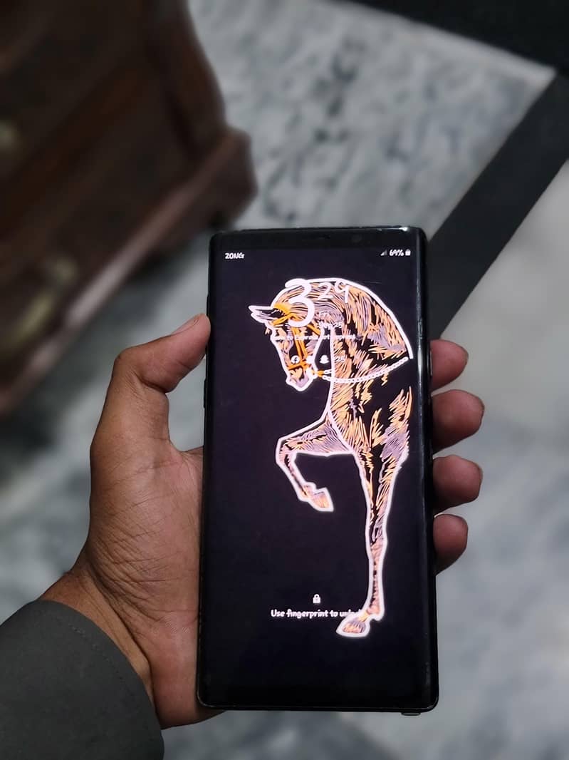 Samsung Mobile Note 9 1