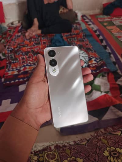Vivo Y04