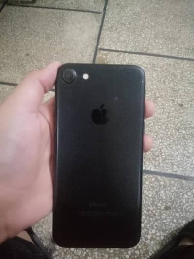 Apple iPhone 7