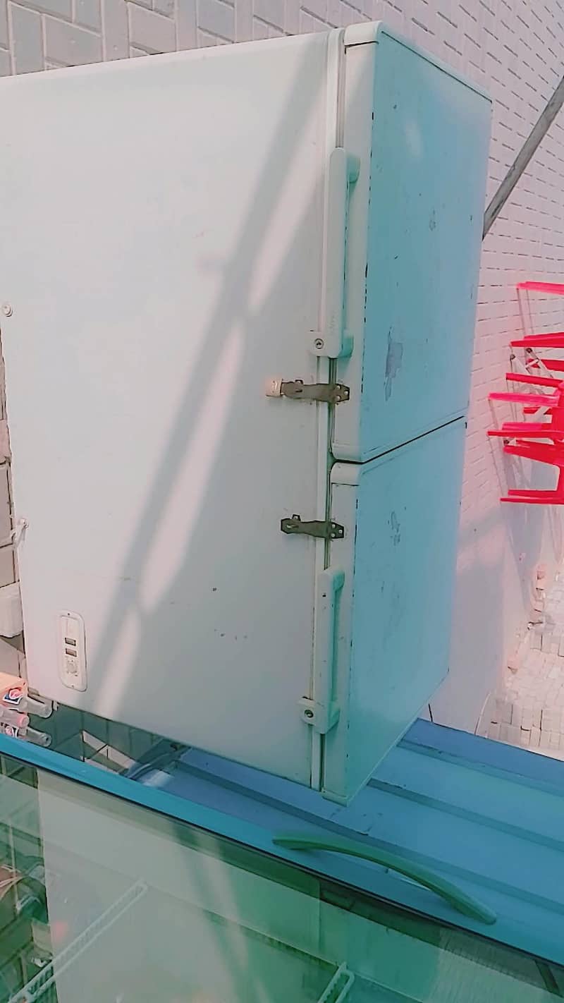 deep freezer 1