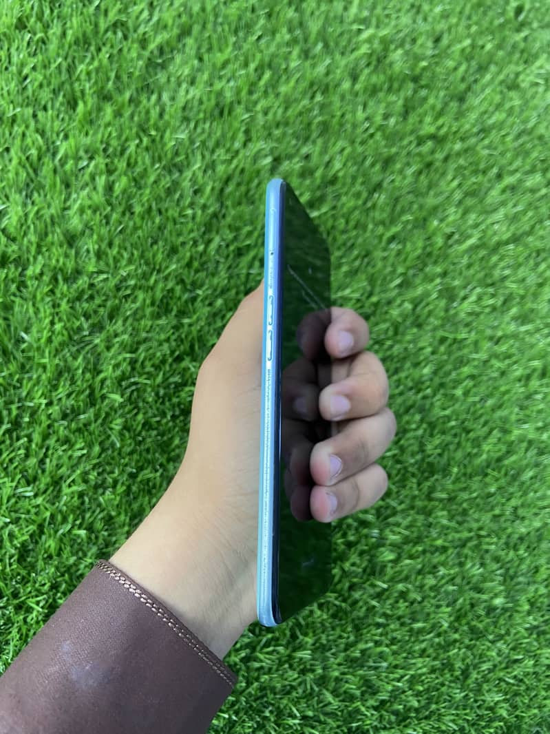 OPPO A76 4
