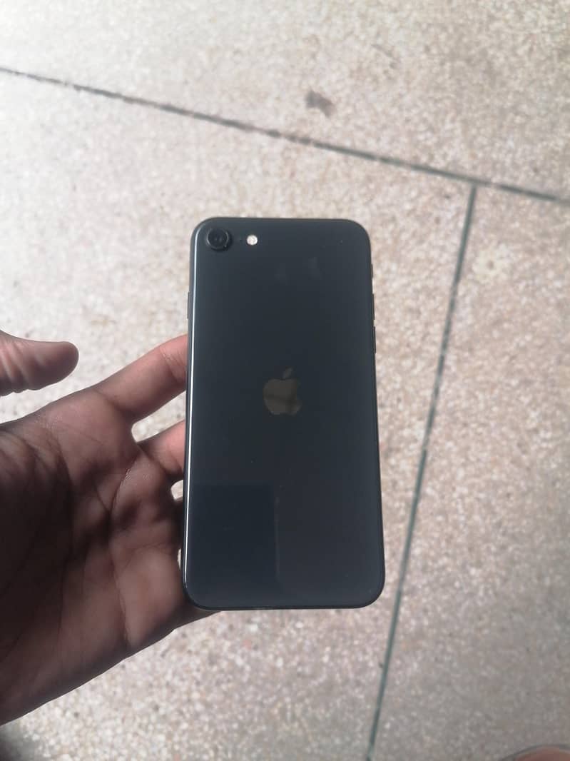 Apple iPhone SE 0
