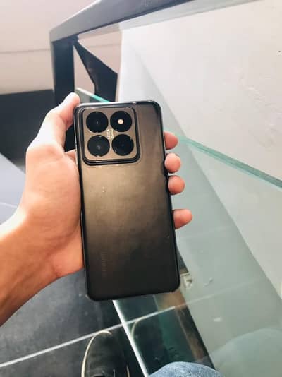 Xiaomi Mi 14 Pro