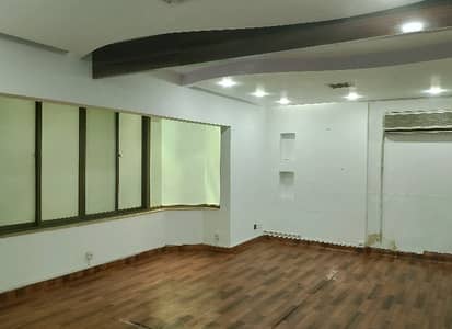 Prime Location 2000 Square Feet Office In Stunning Siddique Trade Center Is Available For rent