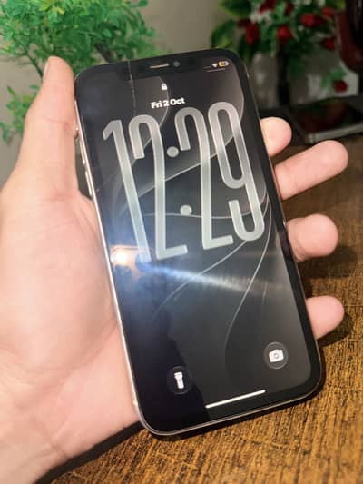 iPhone 11 factory unlock (exchange possible)