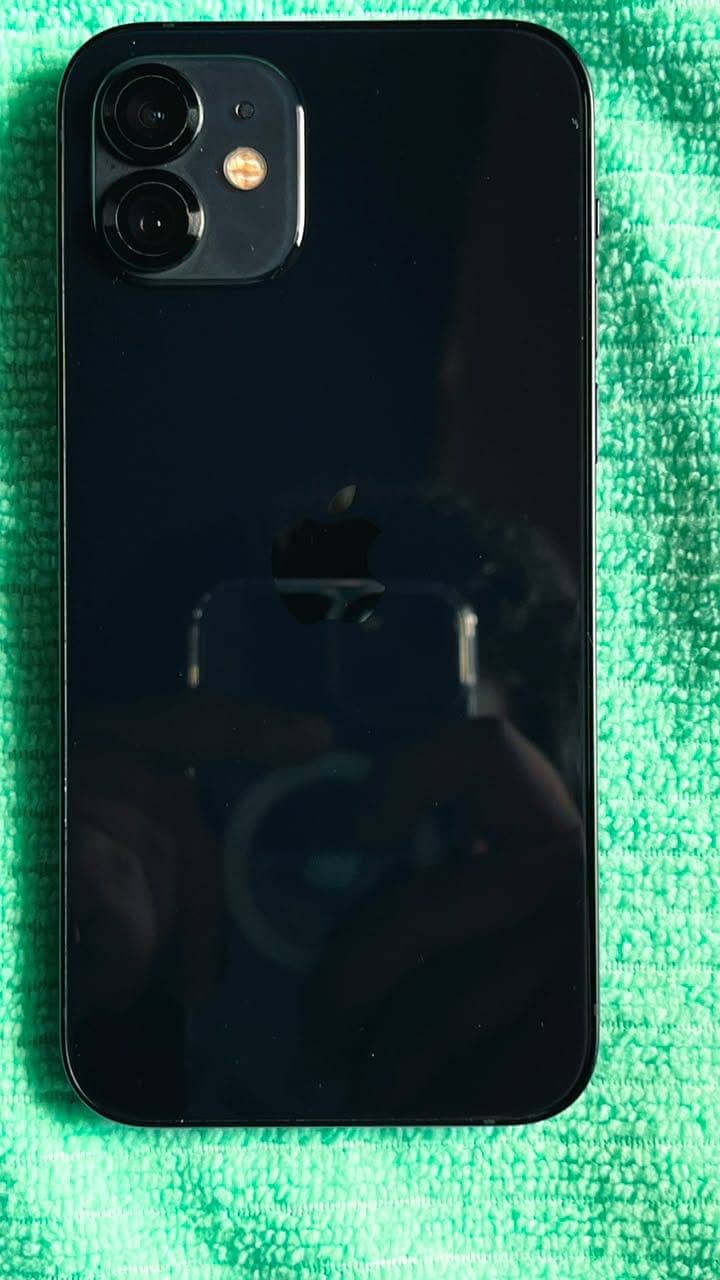 Apple iPhone 12 Jv 0