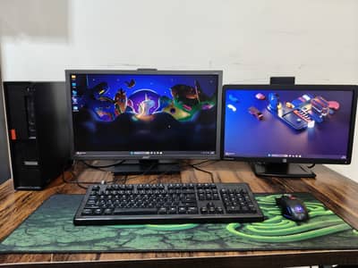 Lenovo ThinkStation P330 with optional 24" & 20" Monitors