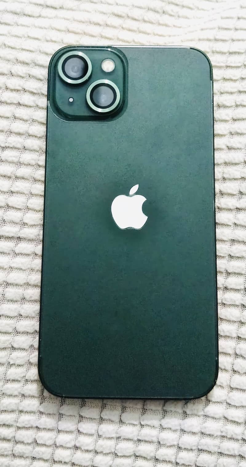 Apple iPhone 13 0