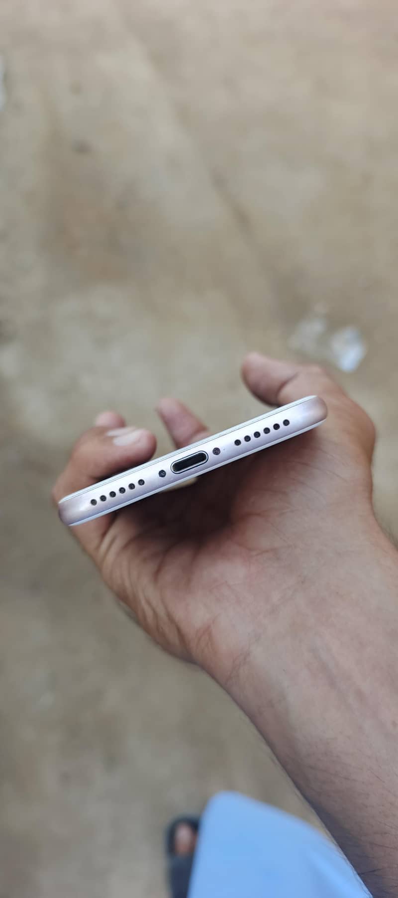 Apple iPhone 7 4