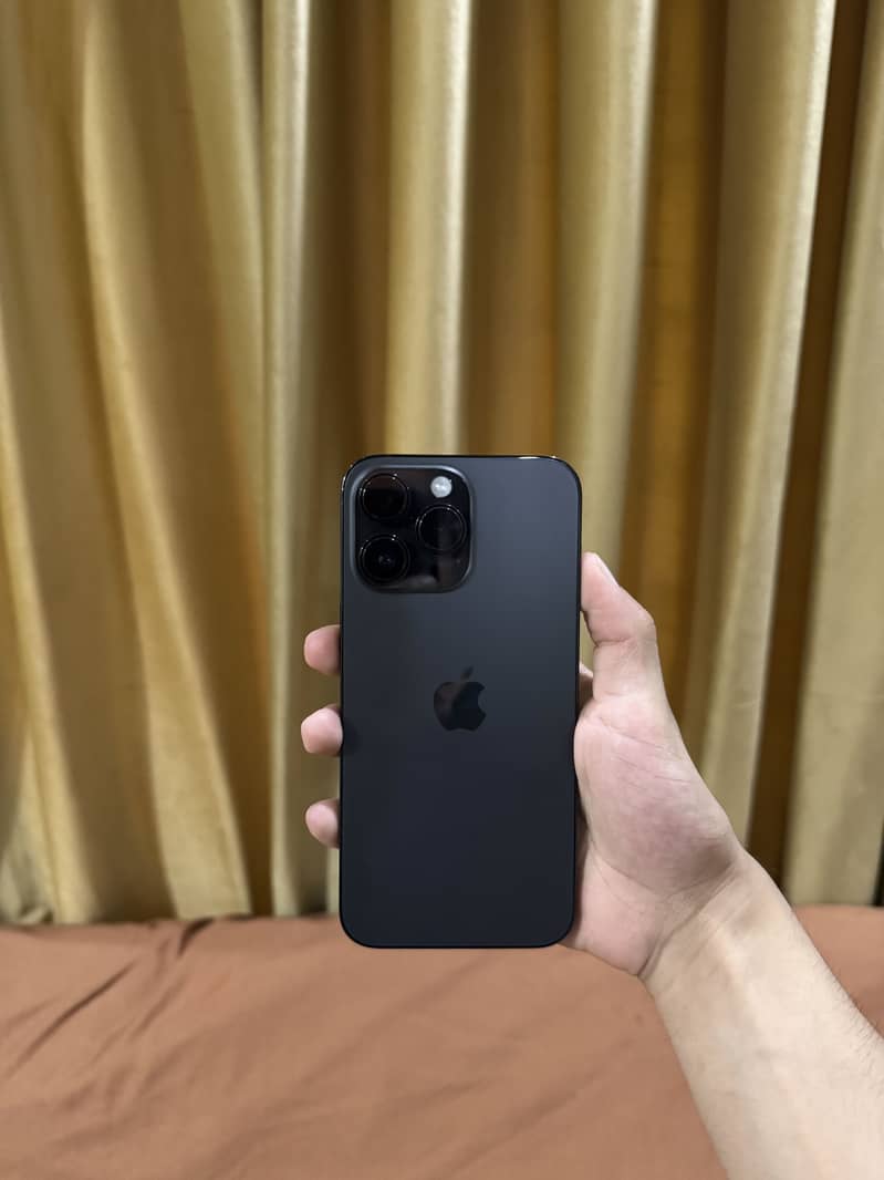 Apple iPhone 14 Pro Max 0