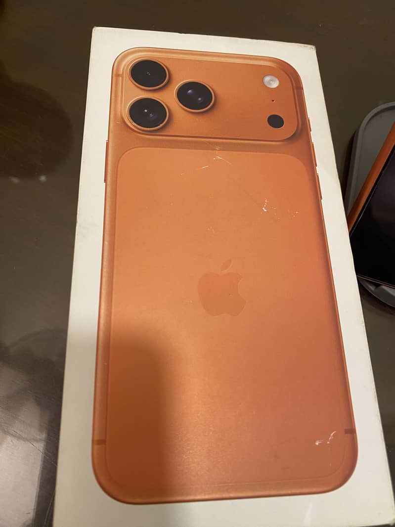 Apple iPhone 17 Pro Max 2