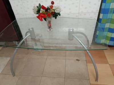 Imported Heavy Glass Dining Table – Oval Shape  Condition