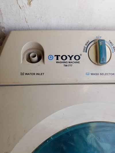 Toyo washing machine model TW-777