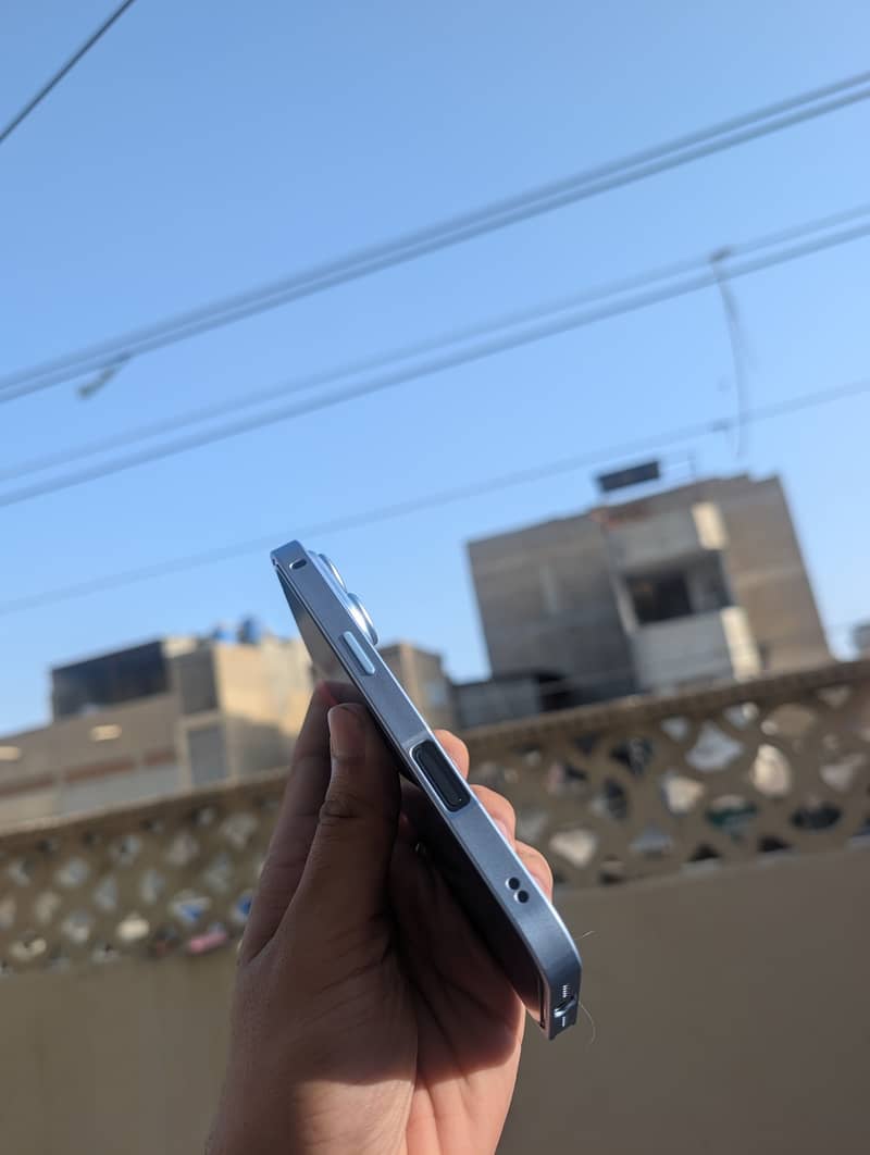 Apple iPhone 17 Pro 2