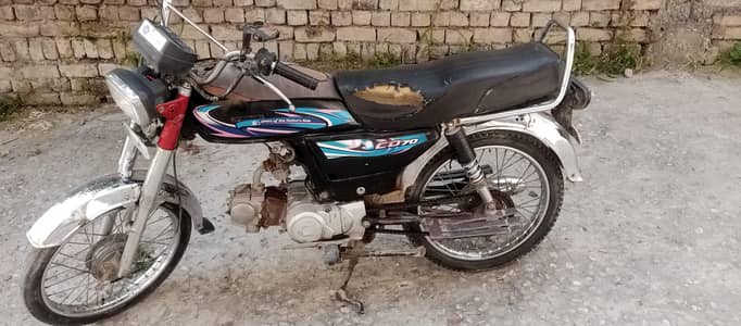 China 70cc 2013 Model Running condition mein