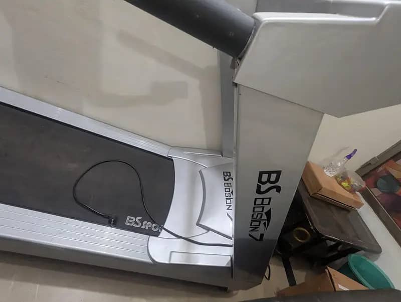 readmill, Running Machine, Jogging Machine, Walking Machine, Gym 1