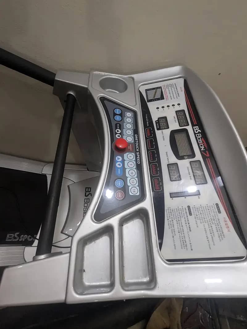 readmill, Running Machine, Jogging Machine, Walking Machine, Gym 2