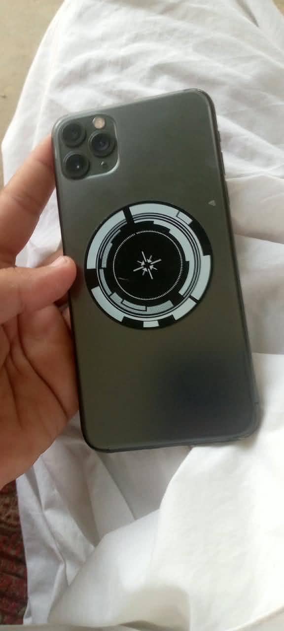 Apple iPhone 11 Pro Max. 0