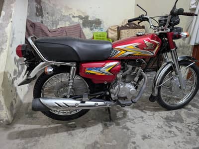 CG 125