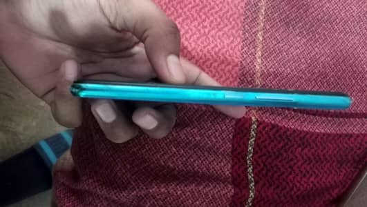 Vivo Y17