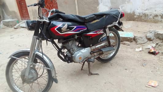 Honda cg 125 2017 model