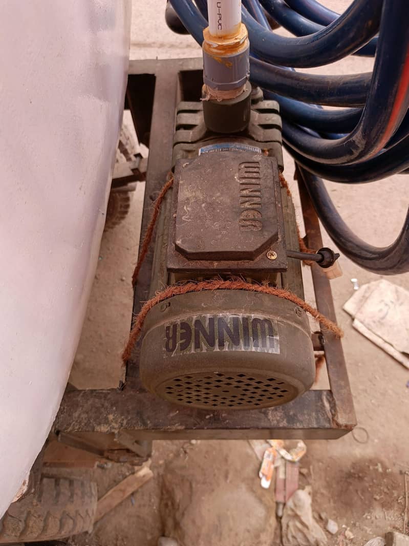 03259843147 0