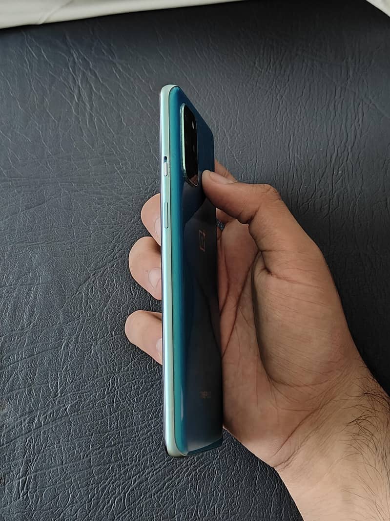One Plus 8T 4