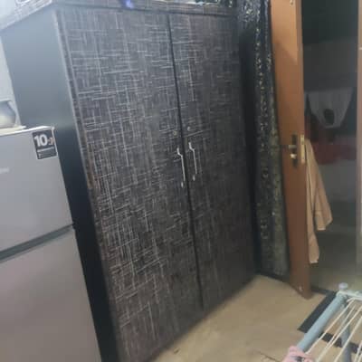 almari used hai 20000 final price