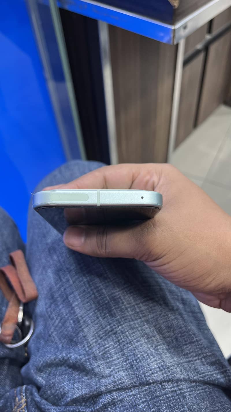 Google Pixel 9 3