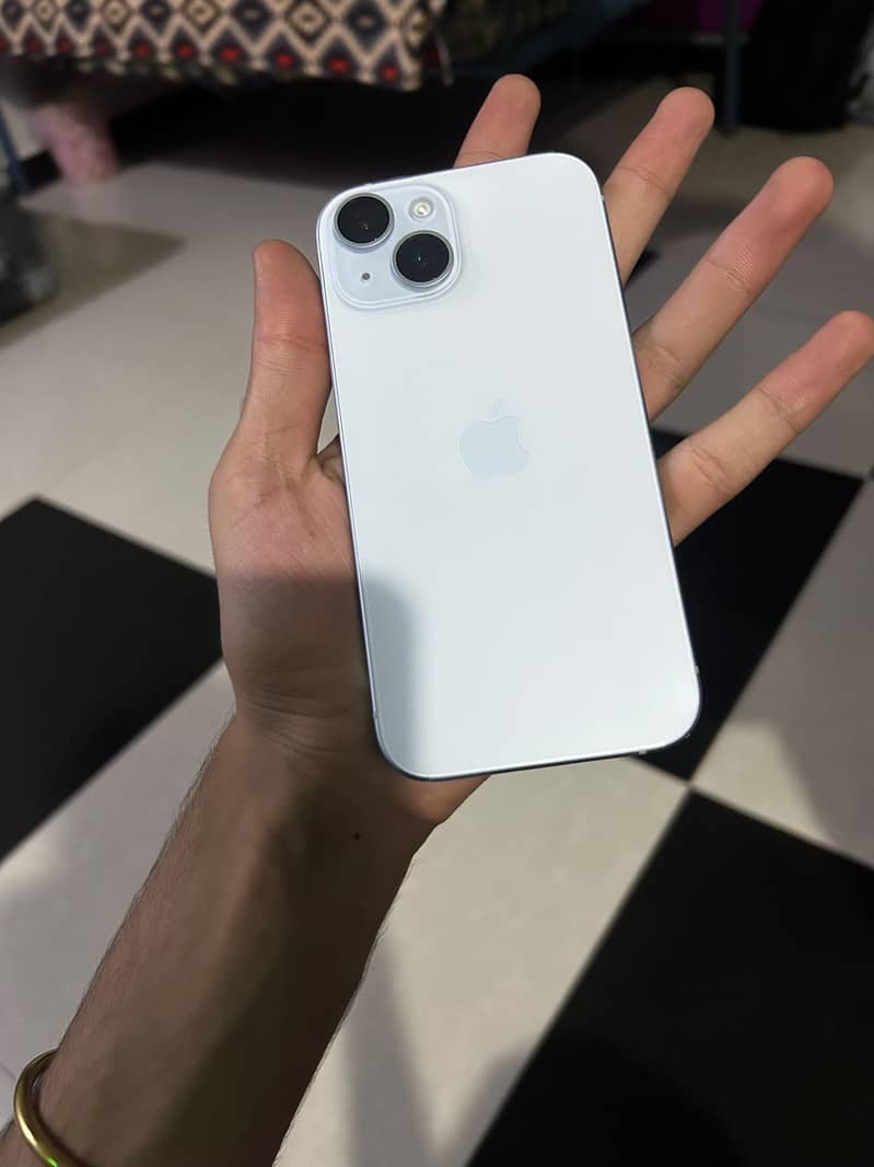 Apple iPhone 15 0